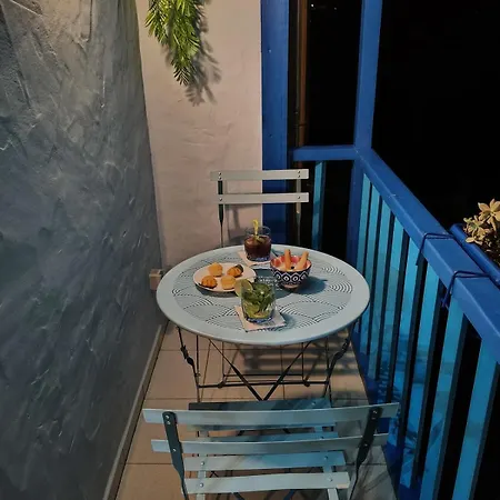 بيت للعطل Blue House